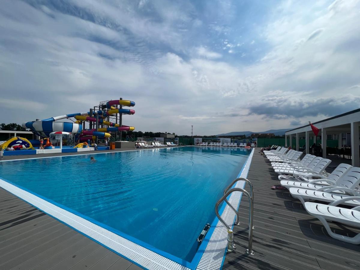 Holiday Park & Resort Cieplice Zdroj イェレニャ・グーラ エクステリア 写真